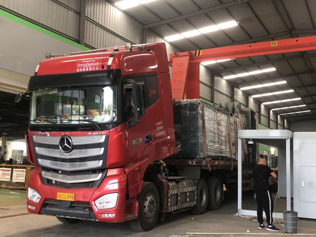 三亞第三車(che)候車(che)亭髮(fa)貨圖