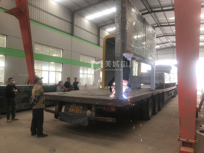 候車(che)亭髮(fa)貨圖